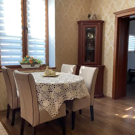 Apartment On Franka Lviv Exterior photo